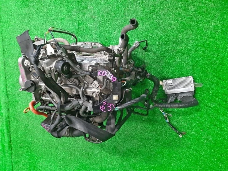 Двигатель Toyota Prius 1900021D81 NHW11 1NZ-FXE