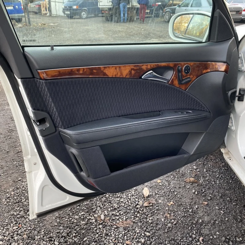 Продажа Mercedes-Benz E class 3.0 (231Hp) (272.944) 4WD AT по запчастям