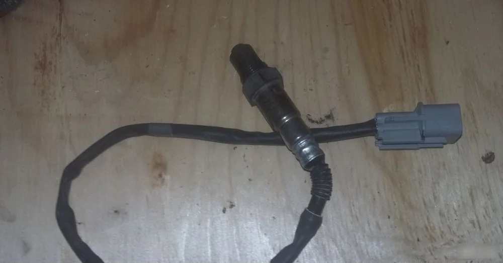 Датчик кислородный лямбда зонд Kia Soul 392102B220