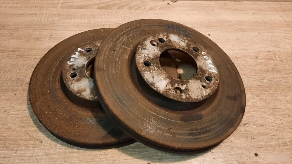 Диски тормозные Kia Soul 1 517122K100, передние