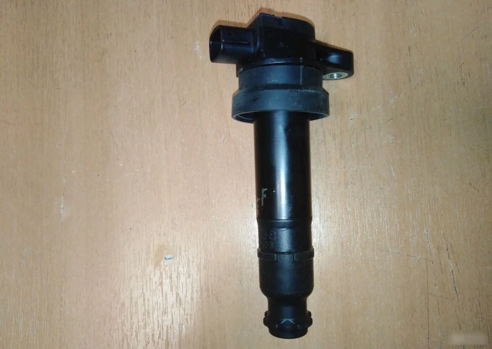 Катушка зажигания Kia Ceed 1 273012B000