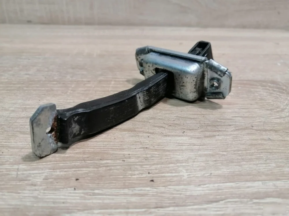 Ограничитель двери Kia Ceed 79380A2000 JD