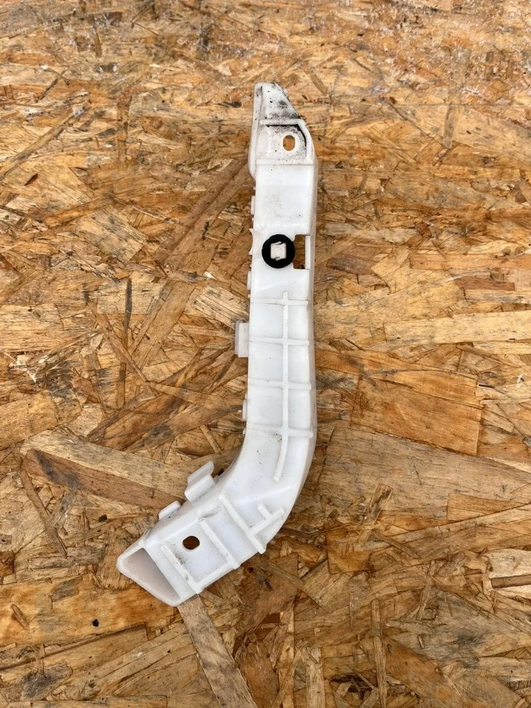 Кронштейн крепления заднего бампера Kia soul 2013 866542K000 1 B4FB