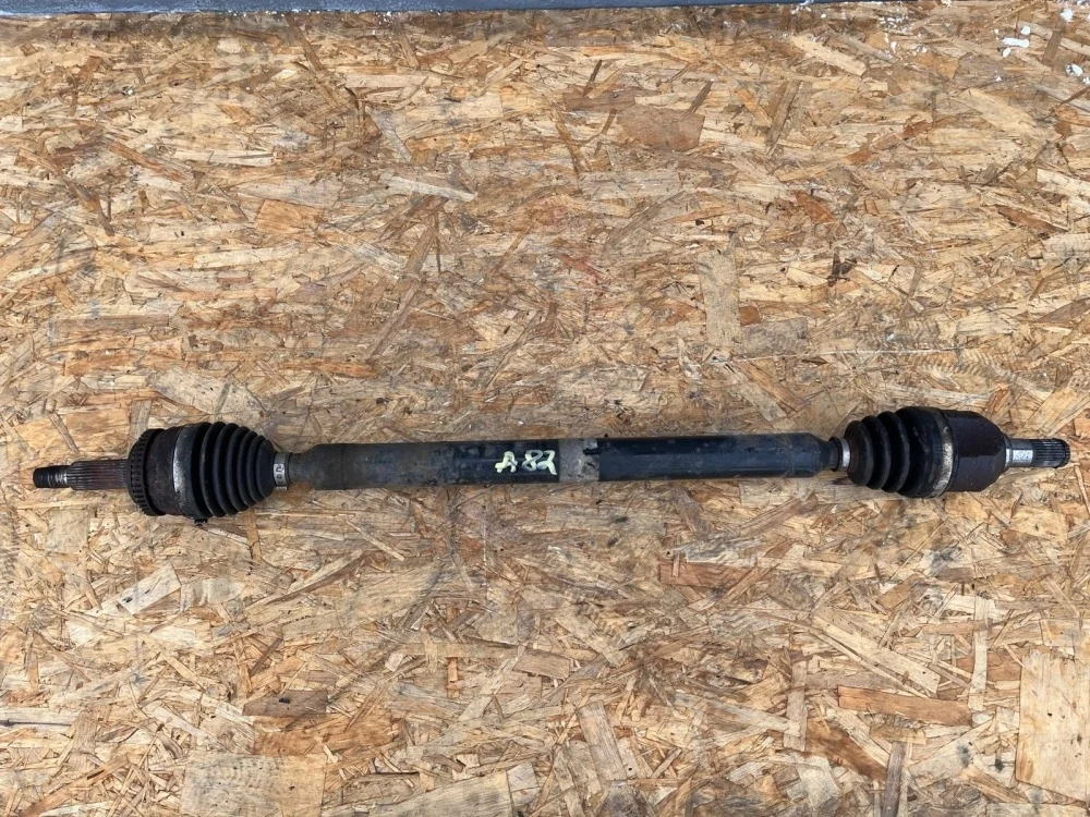 Привод правый дизель Kia ceed 2014 49501A6100 JD