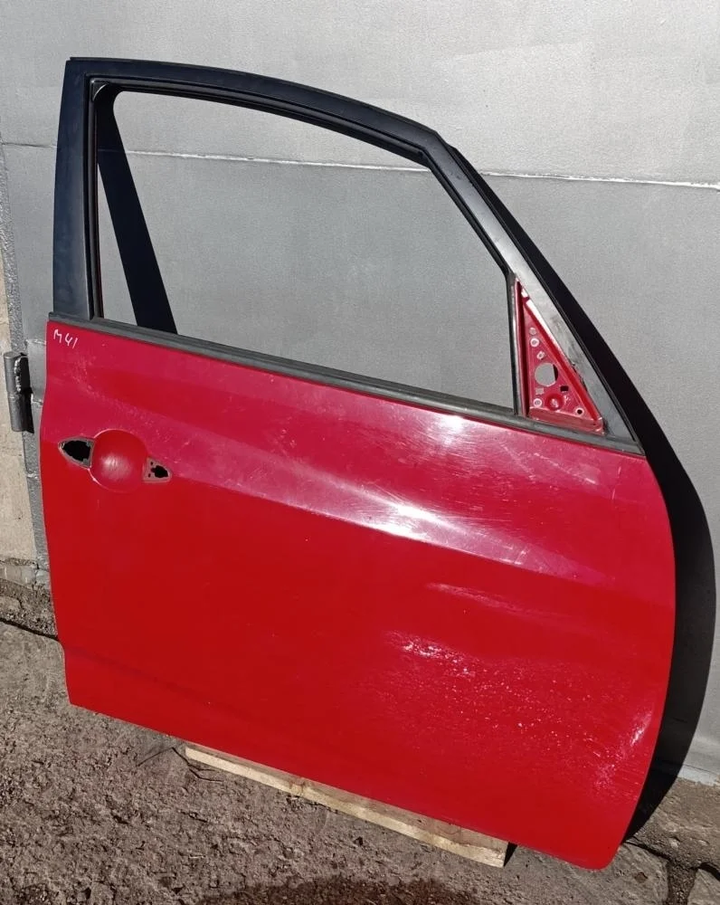 Дверь Kia Venga 2011 760041P000, передняя правая