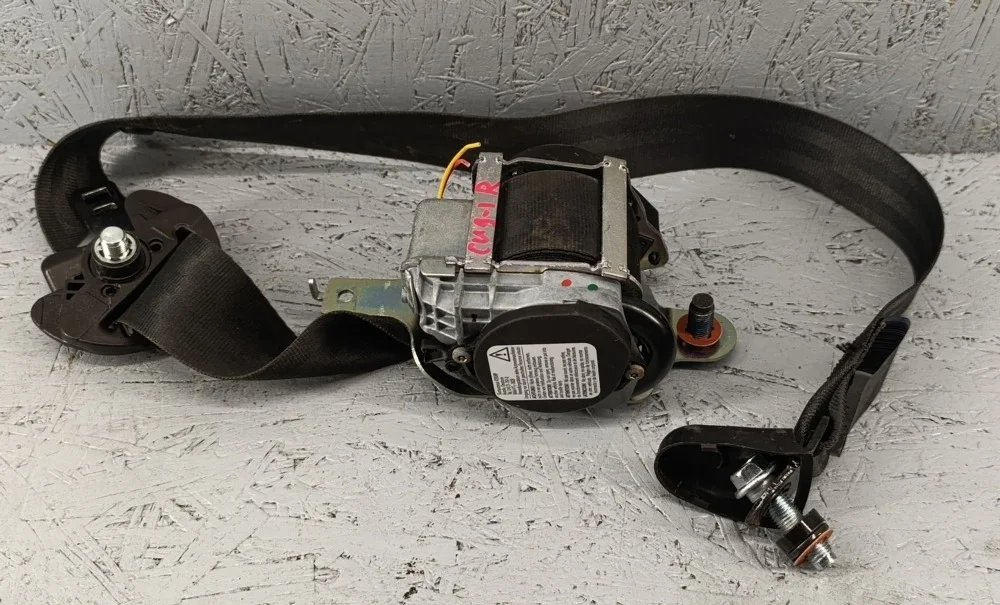 Ремень безопасности Kia ceed 2011 888201H000EQ ED G4FC, передний правый