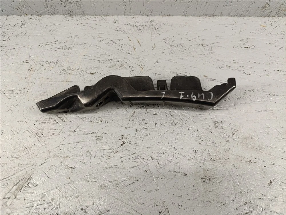 Кронштейн бампера Kia ceed 2011 865171H500 ED G4FC, передний левый