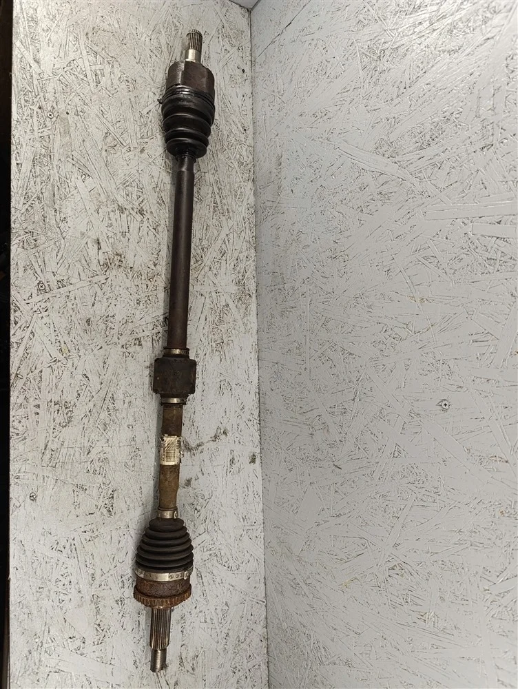 Привод правый мкпп Kia ceed 2014 49501A6300 УНИВЕРСАЛ