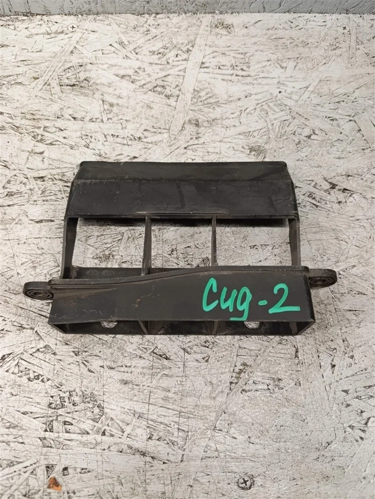 Воздухозаборник в телевизор Kia ceed 2014 28213A5000 УНИВЕРСАЛ