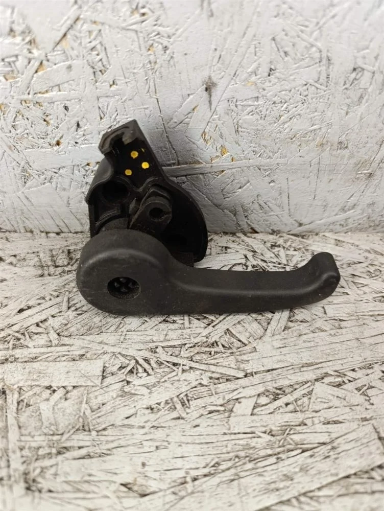 Ручка открывания капота Kia ceed 2014 811812B000WK УНИВЕРСАЛ