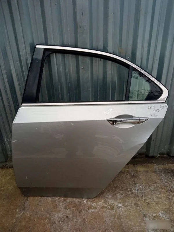 Дверь Honda Accord 8 2008-2012 67550TL0000ZZ, задняя левая