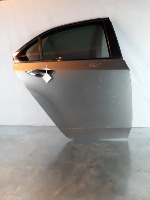 Дверь Honda Accord 8 2008-2012 67510TL0000ZZ, задняя правая