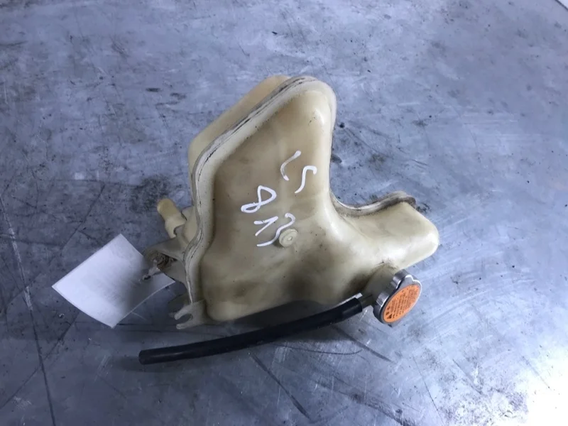 Бачок расширительный Citroen C-Crosser 2007-2012 1323AN