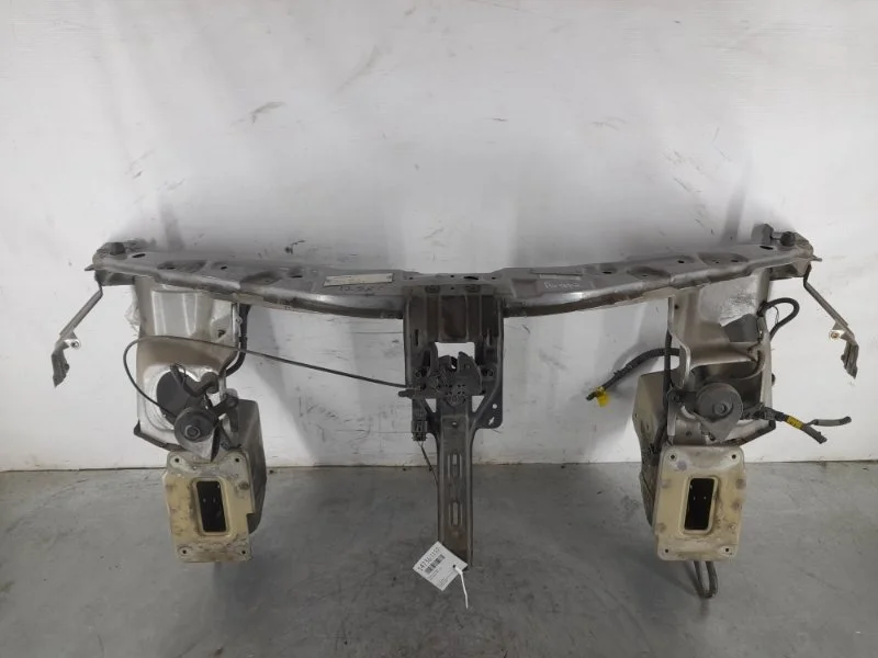 Панель передняя Opel Antara 2007-2012 20987230