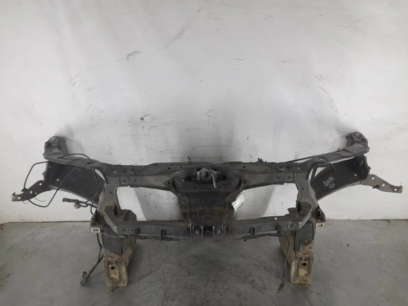 Панель передняя Suzuki Grand Vitara 2006-2015 5823065J00