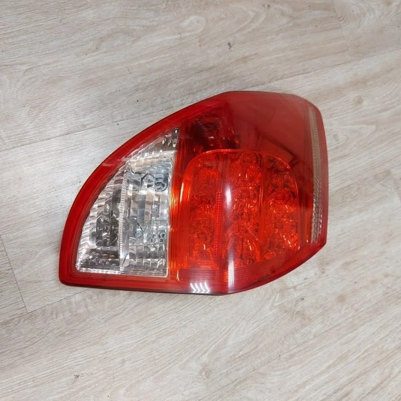 Фонарь Toyota RAV4 2006-2012 8155142091 30, правый