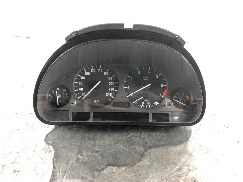 Приборная панель BMW 5 1995-2004 62118369051 E39