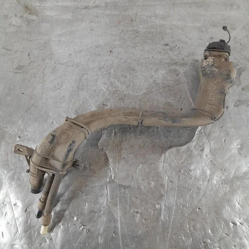 Горловина топливного бака Kia Rio 3 2011-2017 310301R100