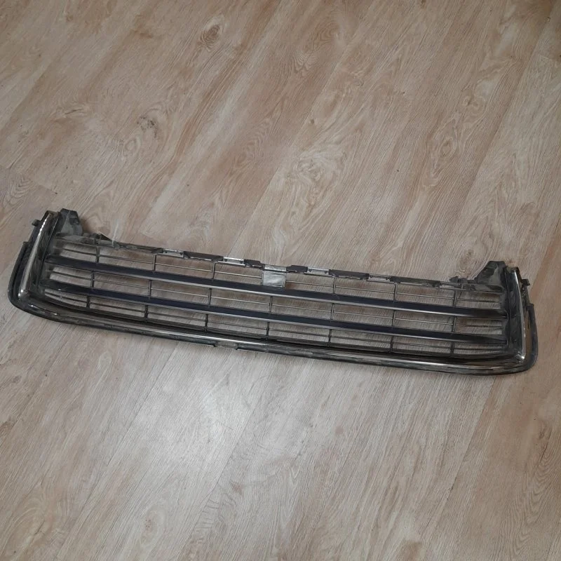 Решетка радиатора Toyota Highlander 3 2013-2018 531120E120 U50 U55, передняя
