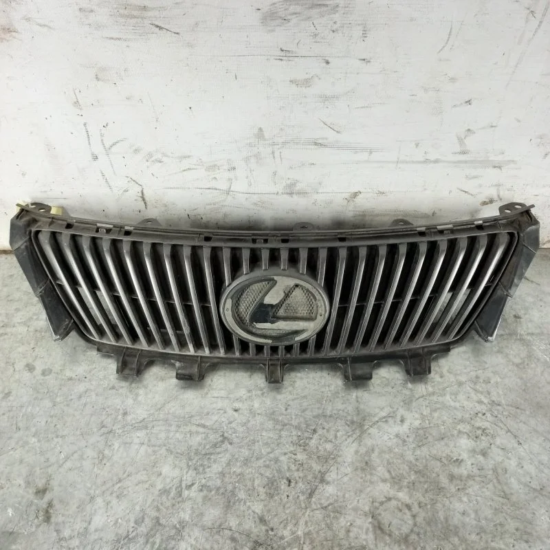 Решетка радиатора Lexus IS 2005-2013 5311253070 250, передняя