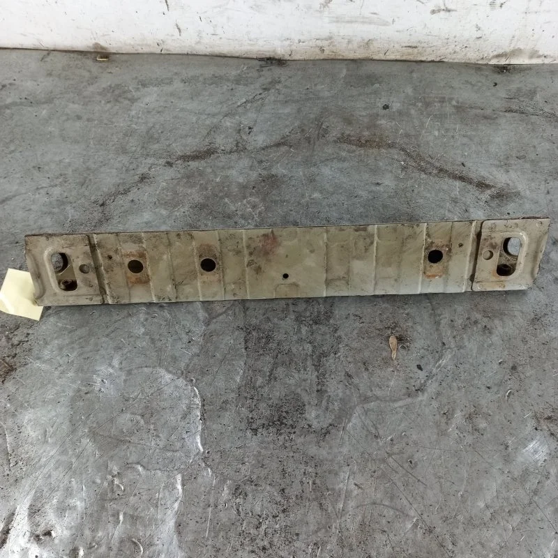 Панель нижняя Mitsubishi Outlander 3 2015-2021 5256B516