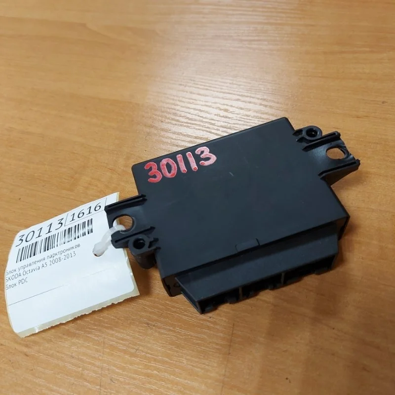 Блок управления парктроников Skoda Octavia 2008-2013 1Z0919475B A5