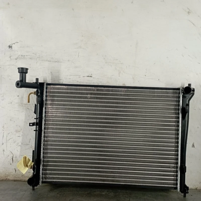 Радиатор охлаждения Kia Ceed 2006-2009 336676 1 ED