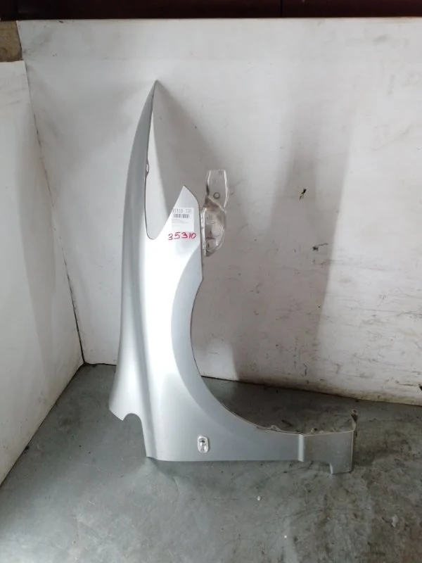 Крыло Honda Civic 8 2006-2011 60211SNBJ00ZZ 4D, переднее правое