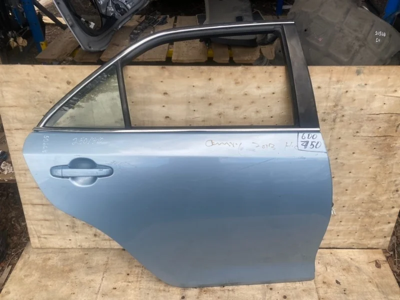 Дверь Toyota Camry 2012-2017 6700306270 50 55, задняя правая