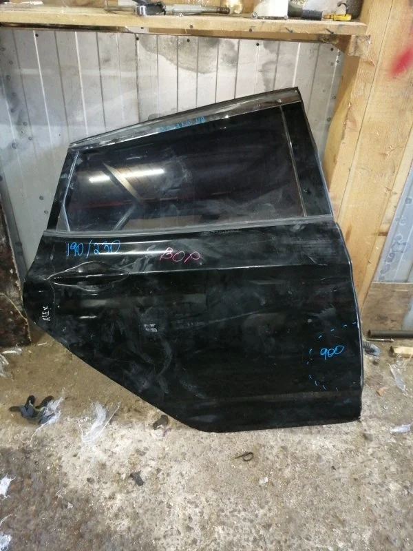 Дверь Hyundai Solaris 2010-2017 770044L000, задняя правая