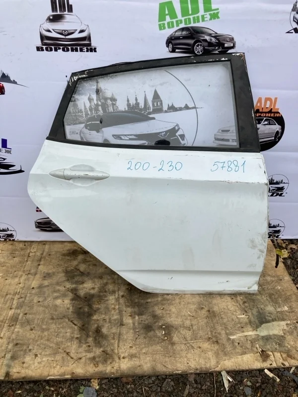 Дверь Hyundai Solaris 2010-2017 770044L000, задняя правая