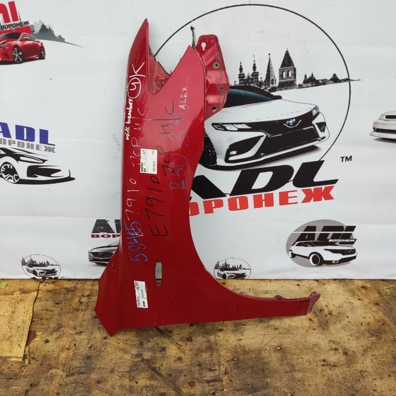 Крыло Toyota Camry 2006-2011 5380133180 40, переднее правое