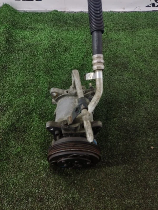 Компрессор кондиционера Mitsubishi Outlander 1 2002-2008 MR460704 4G63 4G64 4G69