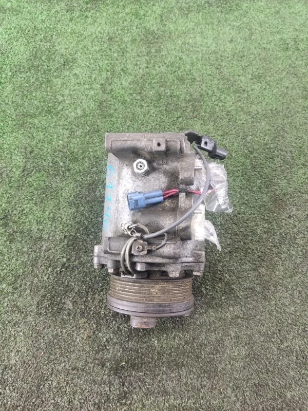 Компрессор кондиционера Mitsubishi Outlander 1 2002-2008 MR460704 4G63 4G64 4G69