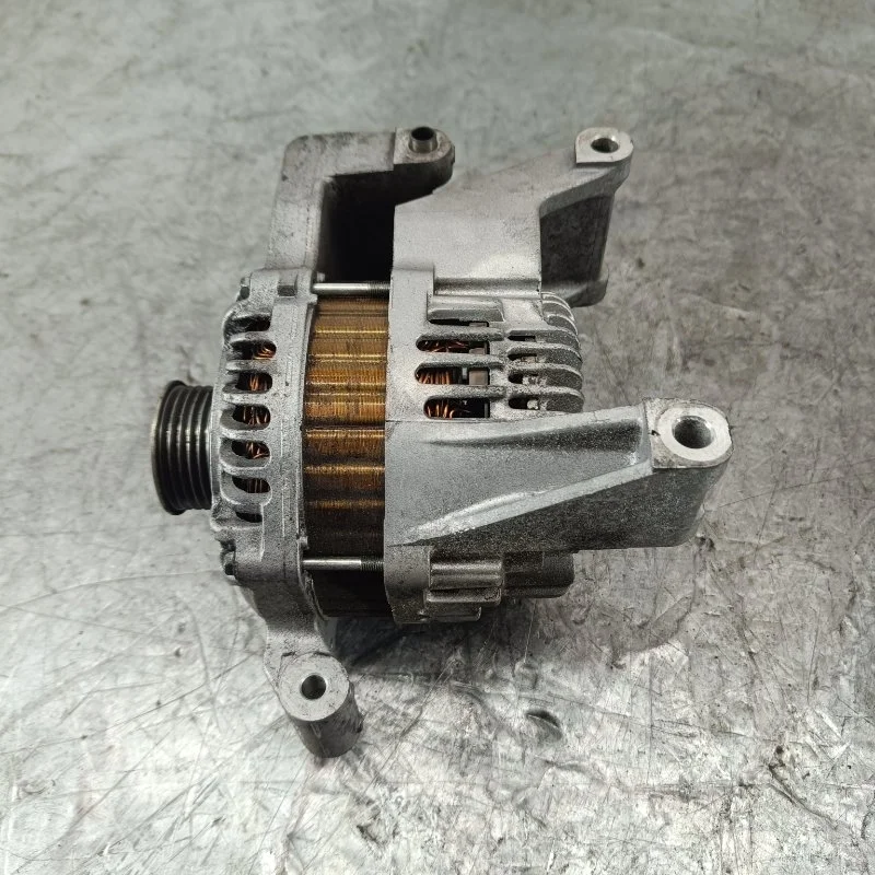 Генератор Mazda 6 2004-2011 LF1818300 GG GH LF L3 L8 L5
