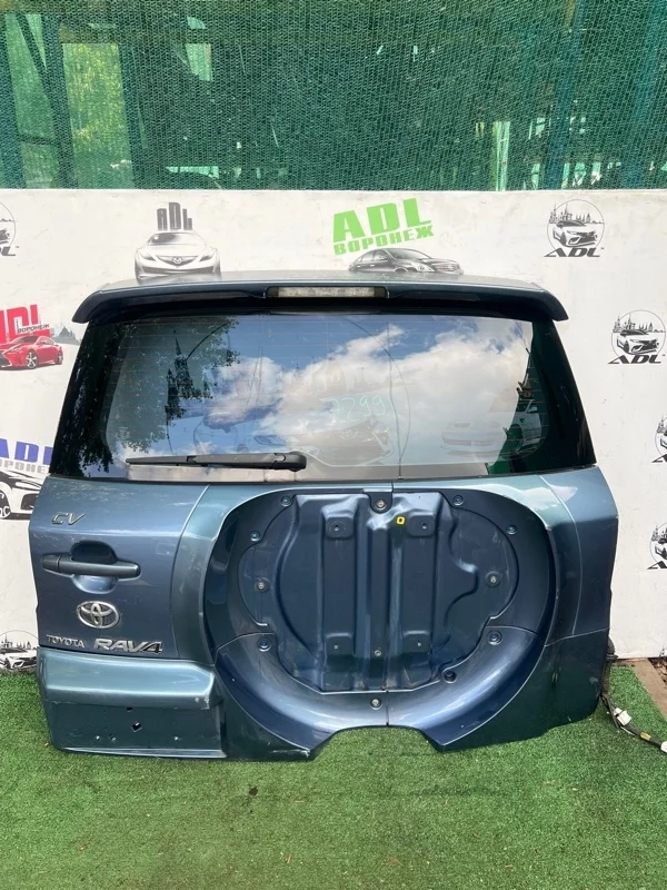 Крышка багажника Toyota RAV4 2006-2012 6700542372 30