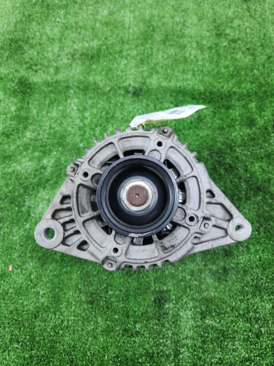 Генератор Hyundai Santa Fe 2000-2006 3730038400 G4JS 2.4Л 140-150 Л.С.