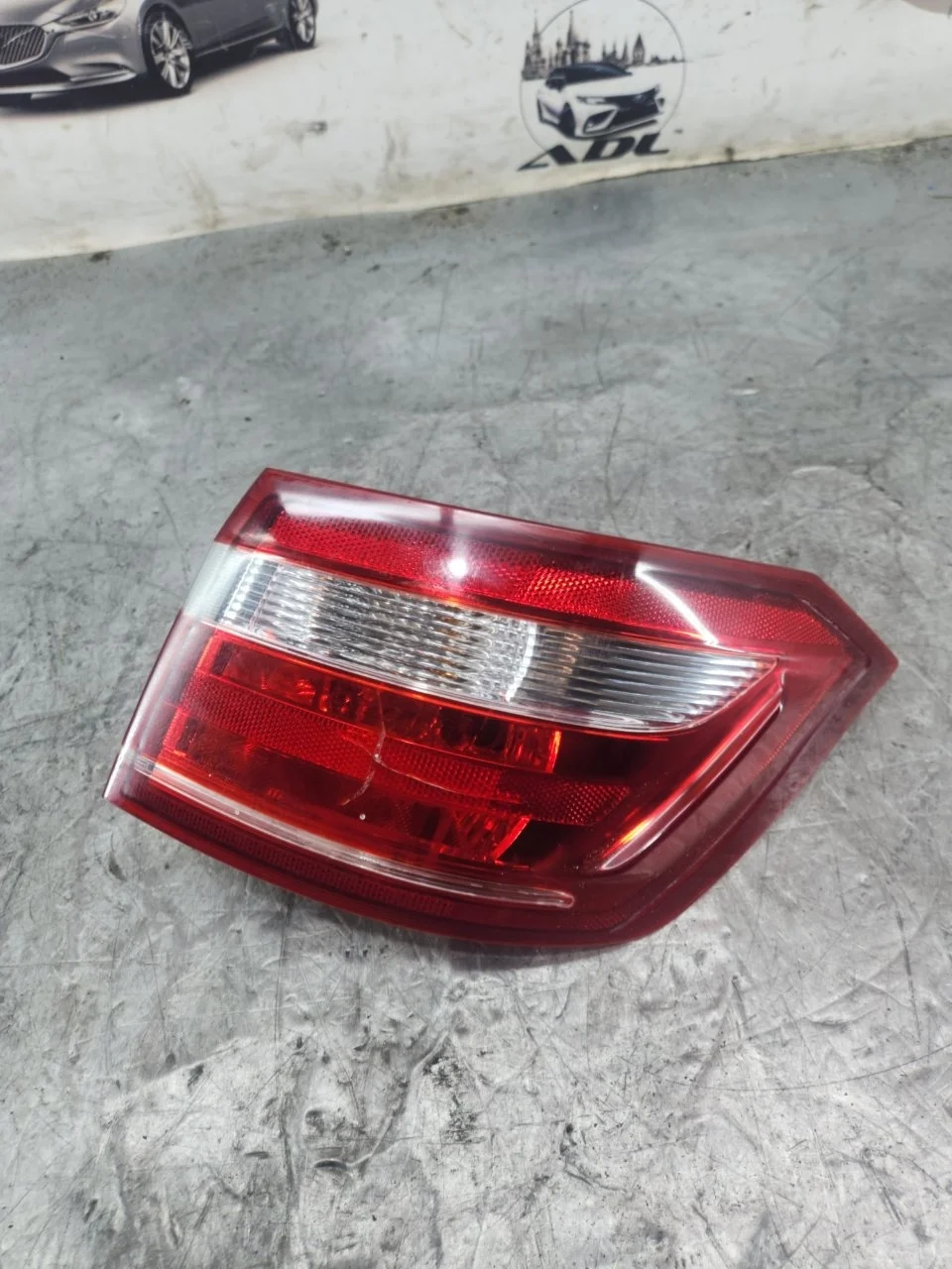 Фонарь Lada VESTA 2015 - н.в. 8450006962, правый