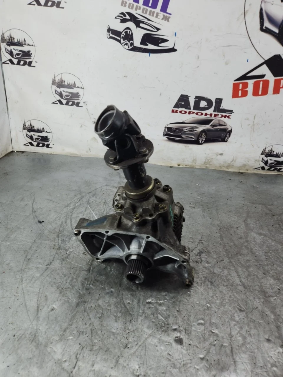Раздатка Nissan Murano 2002-2007 33100CN200 Z50 VQ35DE