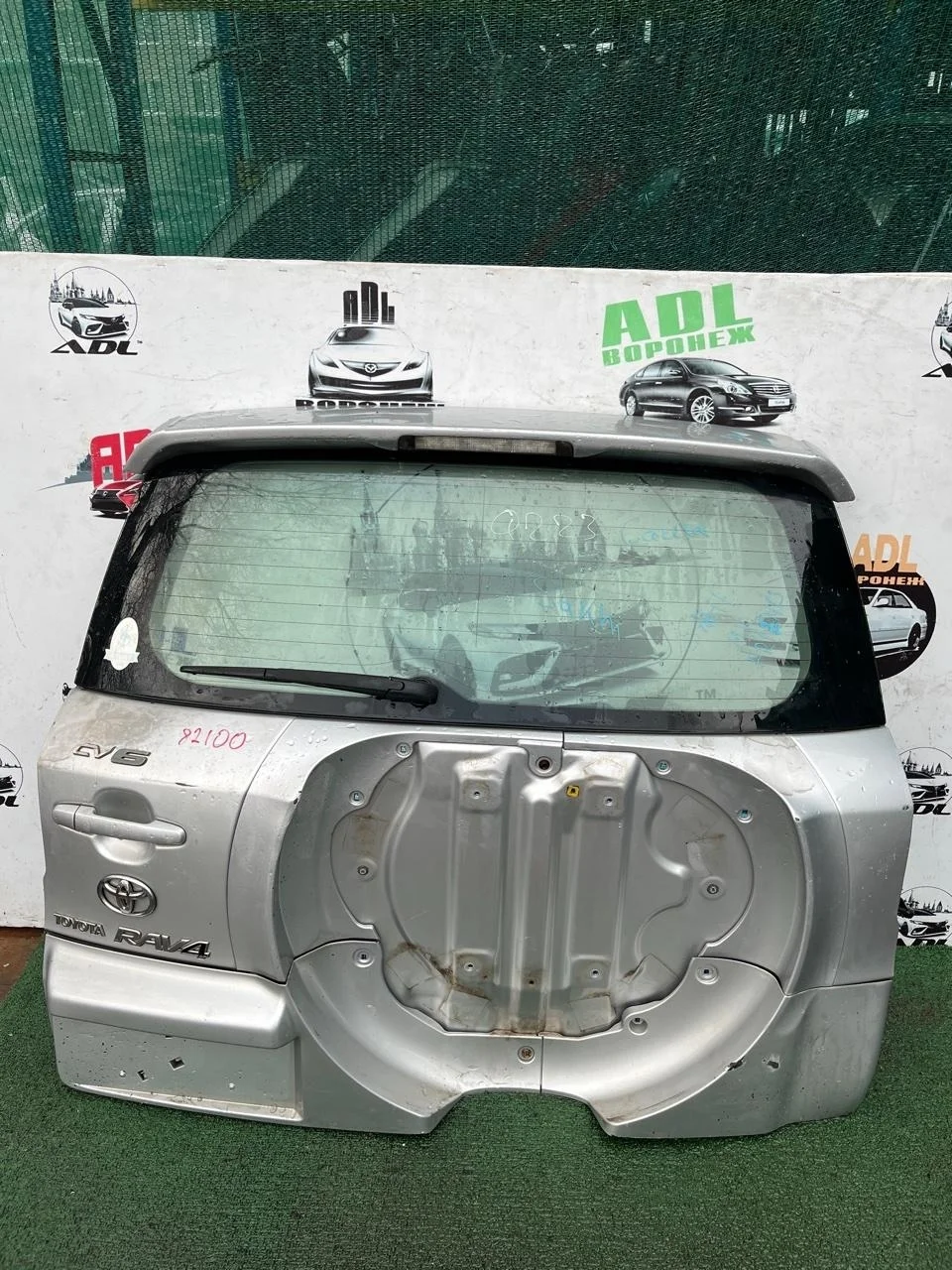 Крышка багажника Toyota RAV4 2006-2012 6700542372 30