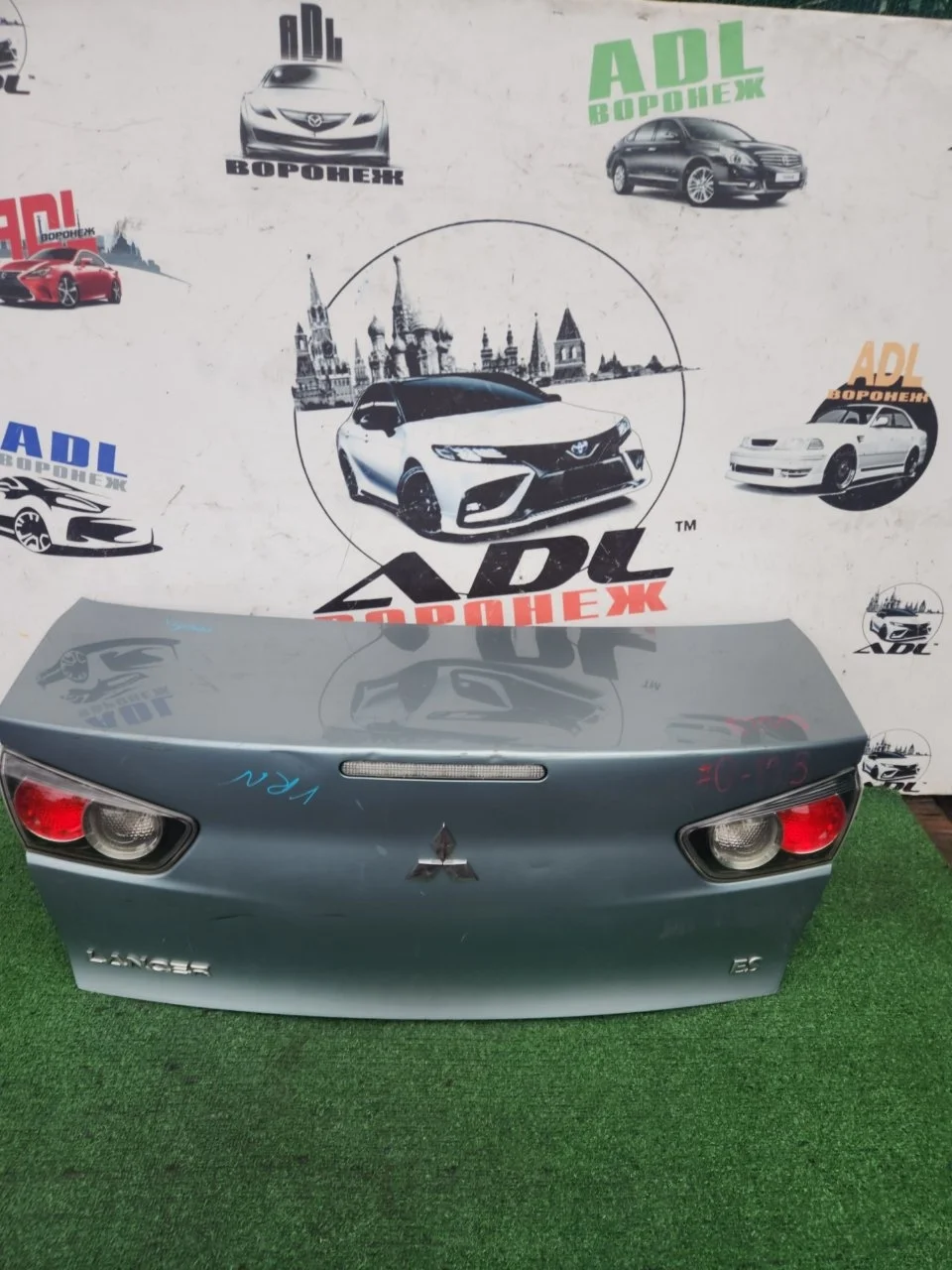 Крышка багажника Mitsubishi Lancer 10 2007-2017 5920A061