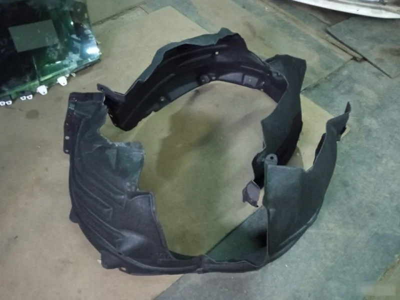 Подкрылок Toyota RAV4 2018-2020 538750R110 XA50, передний