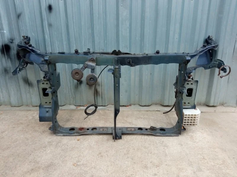 Панель передняя Toyota Avensis 3 2008-2015 5320105907 T270