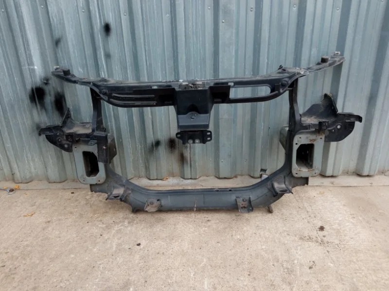 Панель передняя Mitsubishi Outlander XL 2007-2009 5256A410