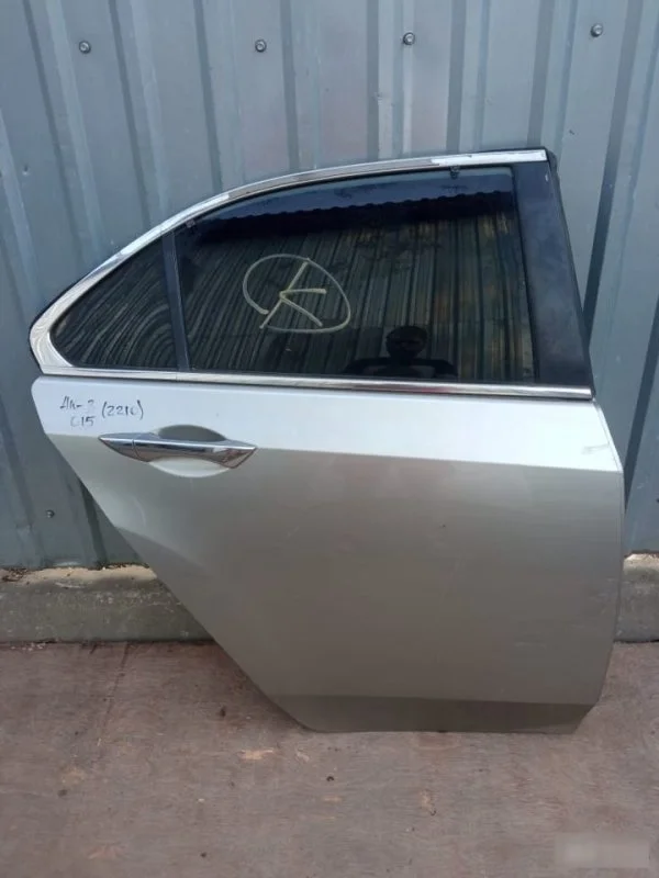 Дверь Honda Accord 8 2008-2012 67510TL0000ZZ, задняя правая