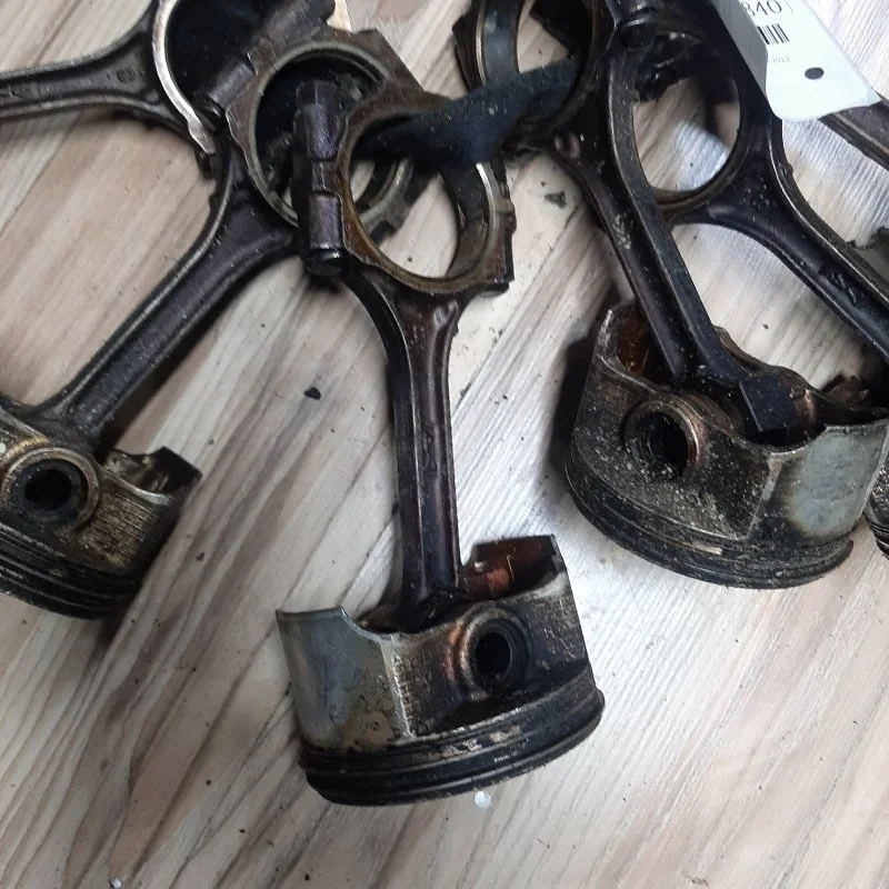 Поршень шатун Mitsubishi Pajero 2006-2012 1115A361 6G75