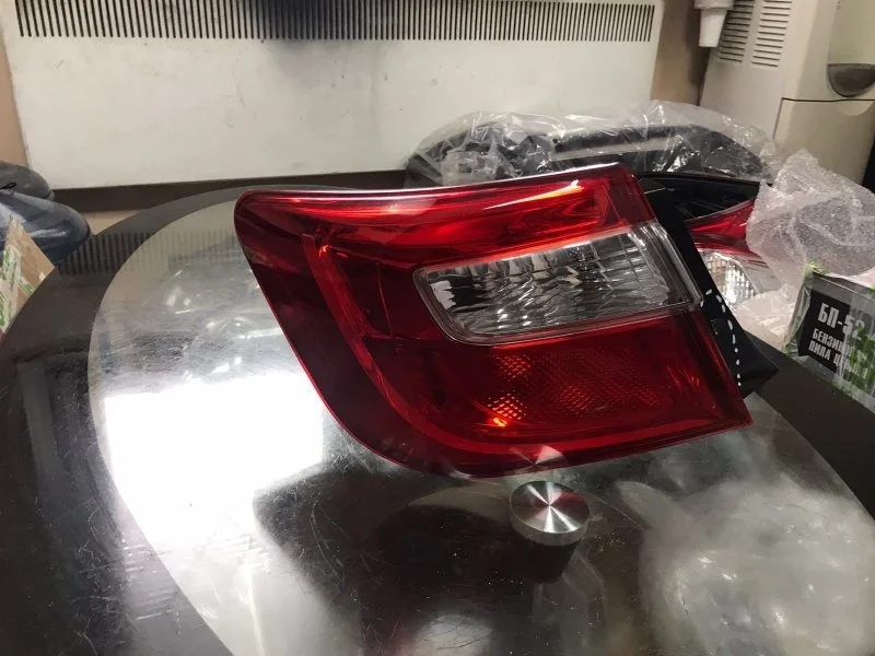 Фонарь Toyota Camry 2011-2014 8156133550 50, левый