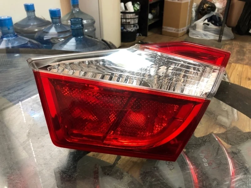 Фонарь Toyota Camry 2011-2014 8158133220 50, правый