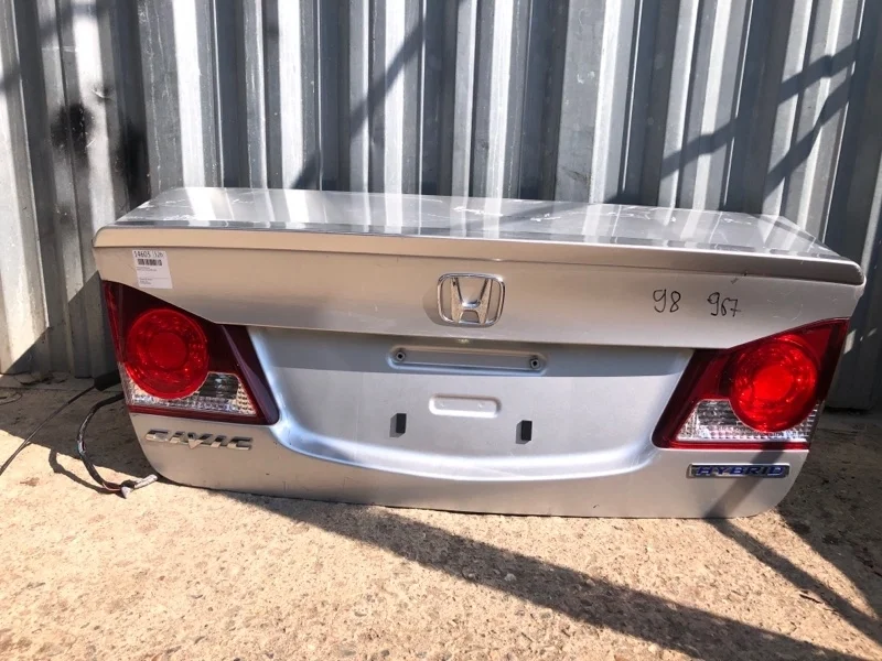 Крышка багажника Honda Civic 8 2009-2011 68500SNBG10ZZ 4D