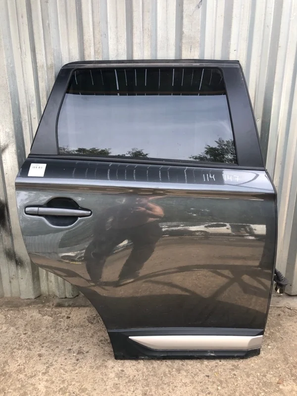 Дверь Mitsubishi Outlander 3 2015-2021 5730B390, задняя правая